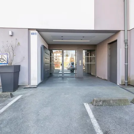 Viraya - Comfortable Flat A Stone's Throw From The Apartment Annecy